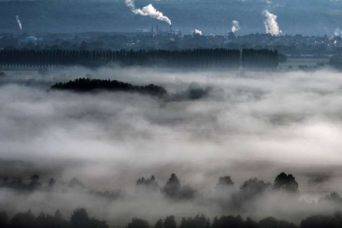 Pollution de l’air : la Commission européenne reconnaît que la législation actuelle n’est pas assez protectrice (source Le Monde)