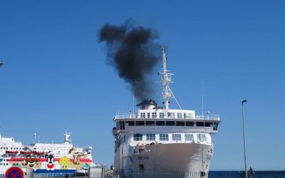En Corse, habitants et touristes victimes de la pollution de l’air des navires (source France Nature Environnement)