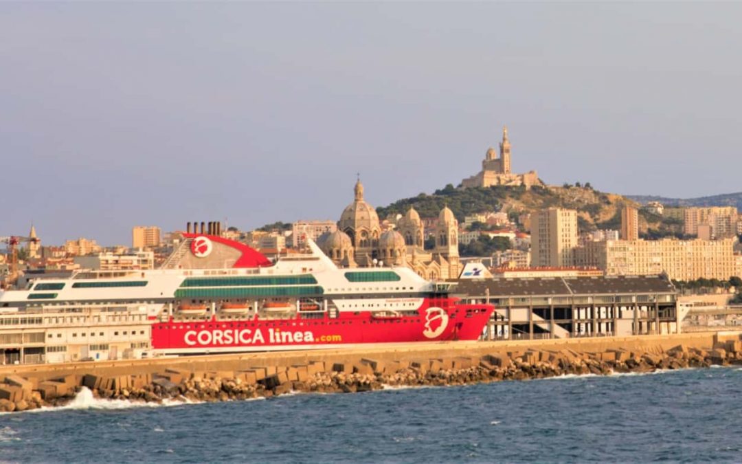 Les ferries Marseille-Tunis bientôt branchés électriquement à quai (source madeinmarseille.net)