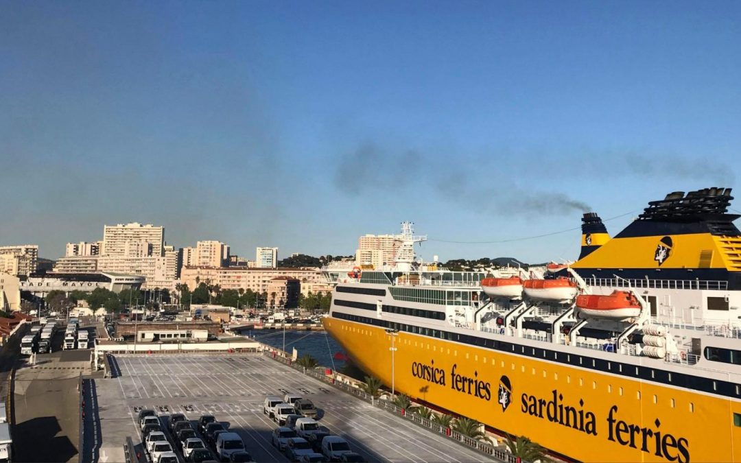 La pollution de l’air n’est toujours pas mesurée dans le port de Toulon, on nous a expliqué pourquoi (source Var Matin)